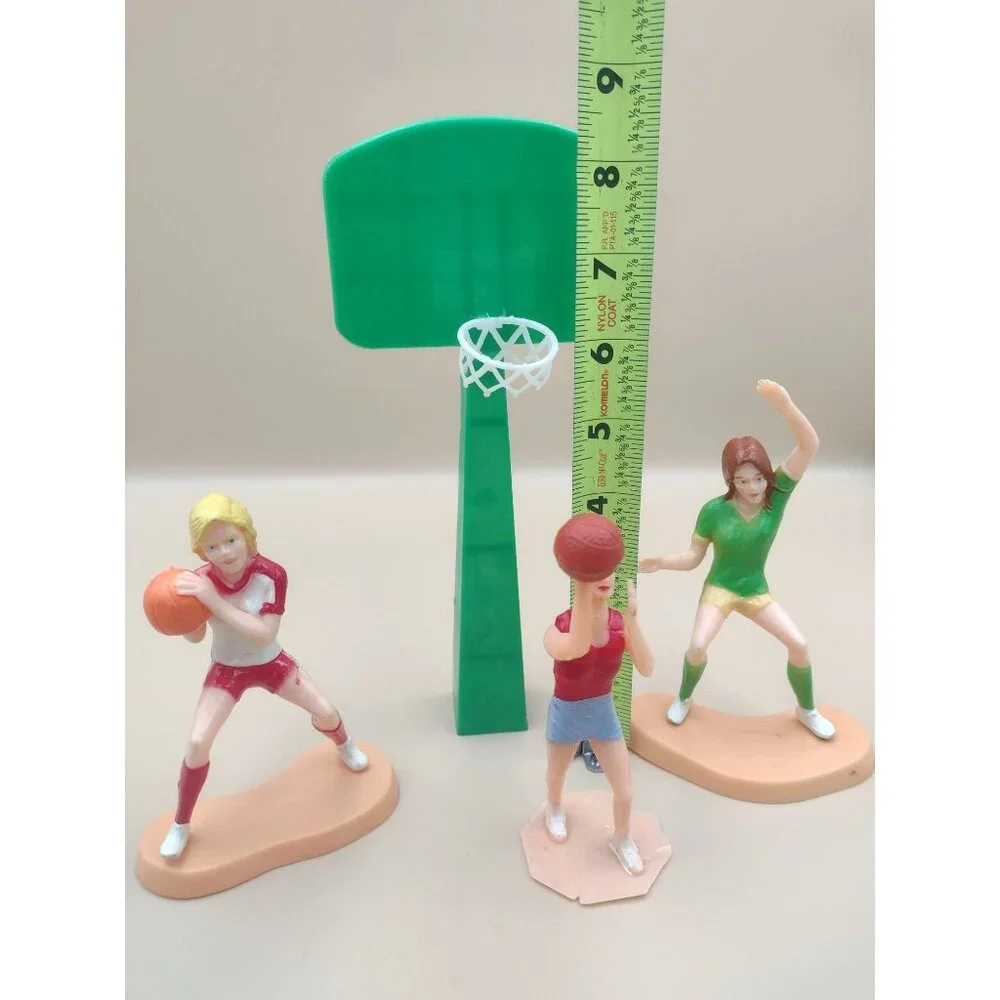 Vintage 1979 Wilton Basketball Player Figurines Set Hoop Cake Decoration Topper